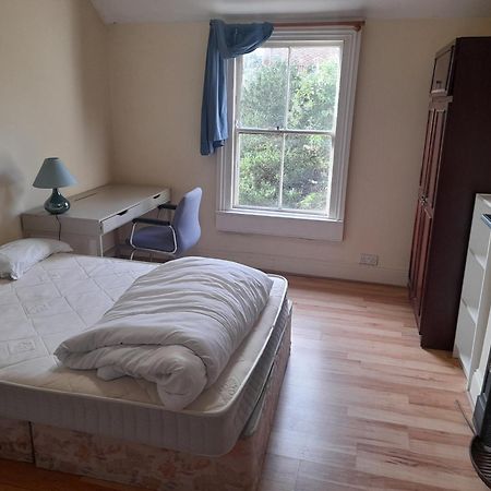 Annesley Park-Homestay Ap Dublin Extérieur photo