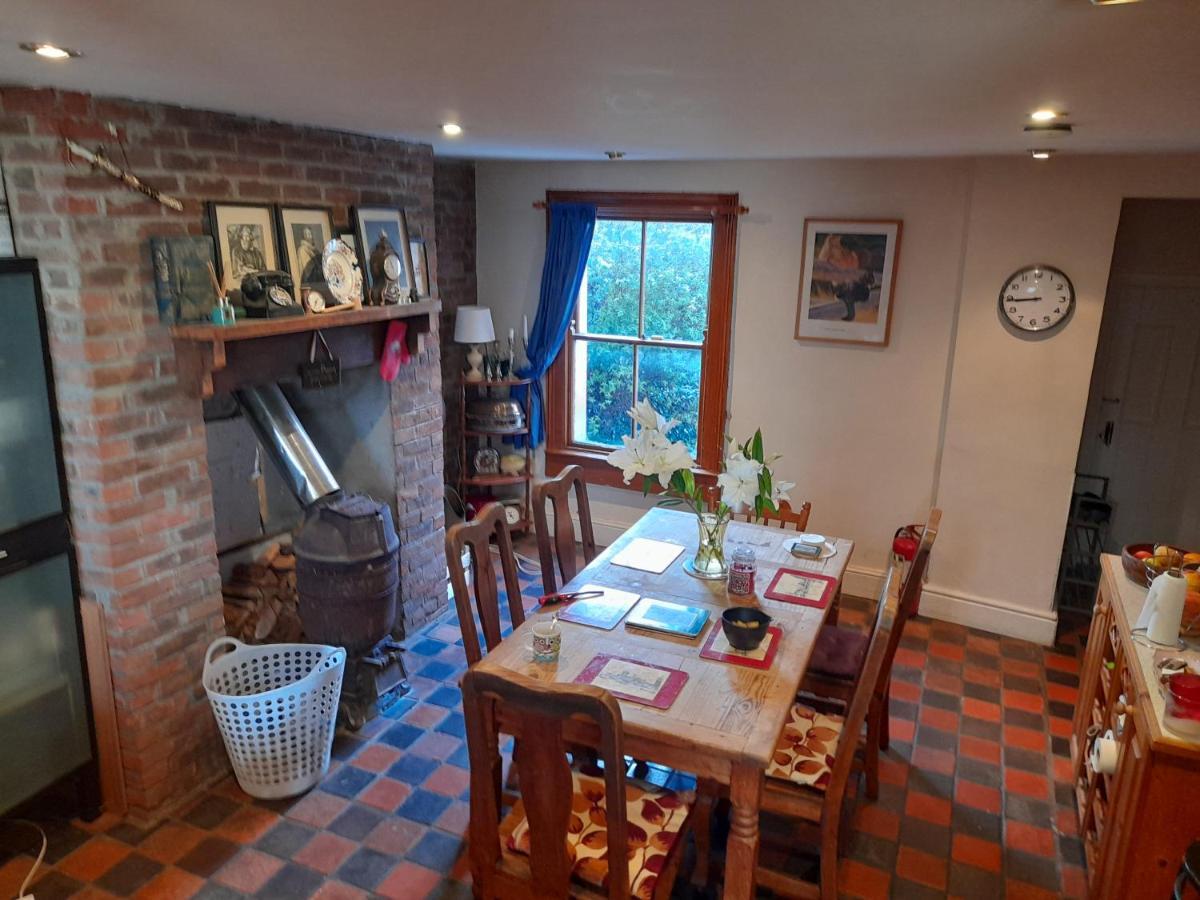 Annesley Park-Homestay Ap Dublin Extérieur photo